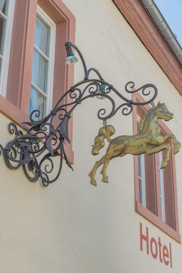 Wirtshaus Zum Pferdemarkt Hotel Saarburg Exterior foto